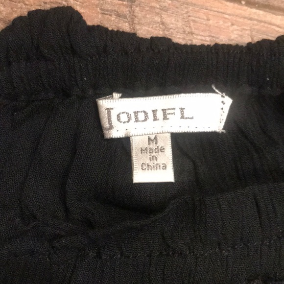 Off the shoulder top - Picture 3 of 3